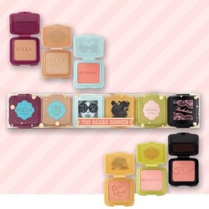 The Blush Bunch by Benefit